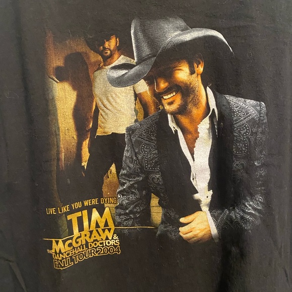 Official Tim McGraw & The Dancehall Doctors Fall 2004 Tour t-shirt - Picture 2 of 7